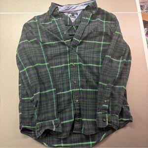 TOMMY HILFIGER CLASSIC FIT PLAID SPORT SHIRT GREEN MENS MEDIUM Retail $69